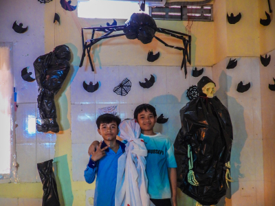 KGIS Halloween Photo