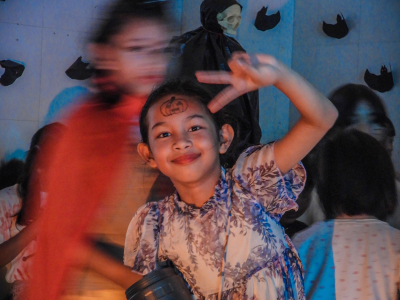 KGIS Halloween Photo