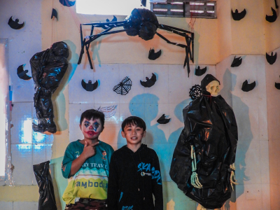 KGIS Halloween Photo